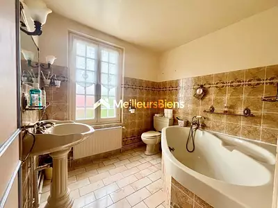 Maison, 243 m²