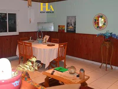 Maison, 213,83 m²