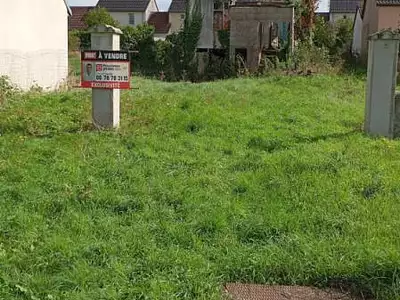 Terrain, 654 m²