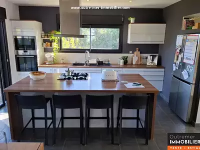 Maison, 142 m²