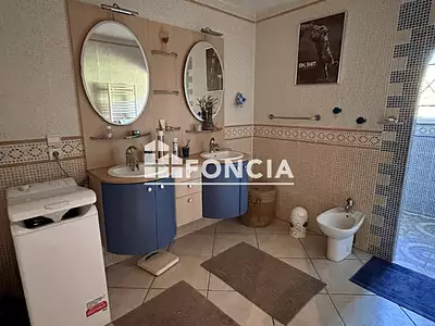 Maison, 158 m²