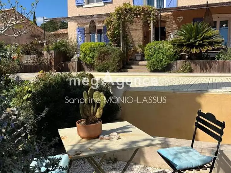 Maison, 142 m²
