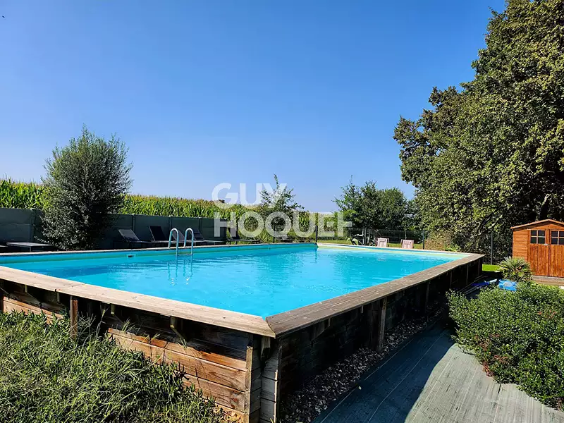 Maison, 380 m²