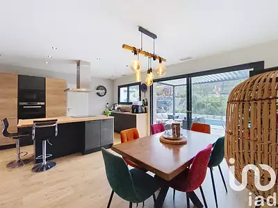 Maison, 118 m²