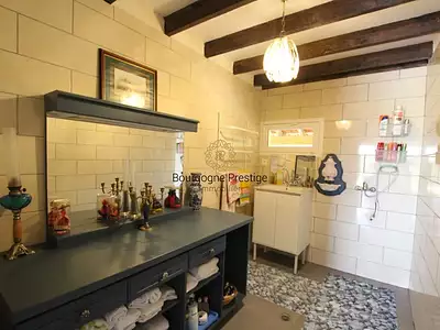 Maison, 248 m²