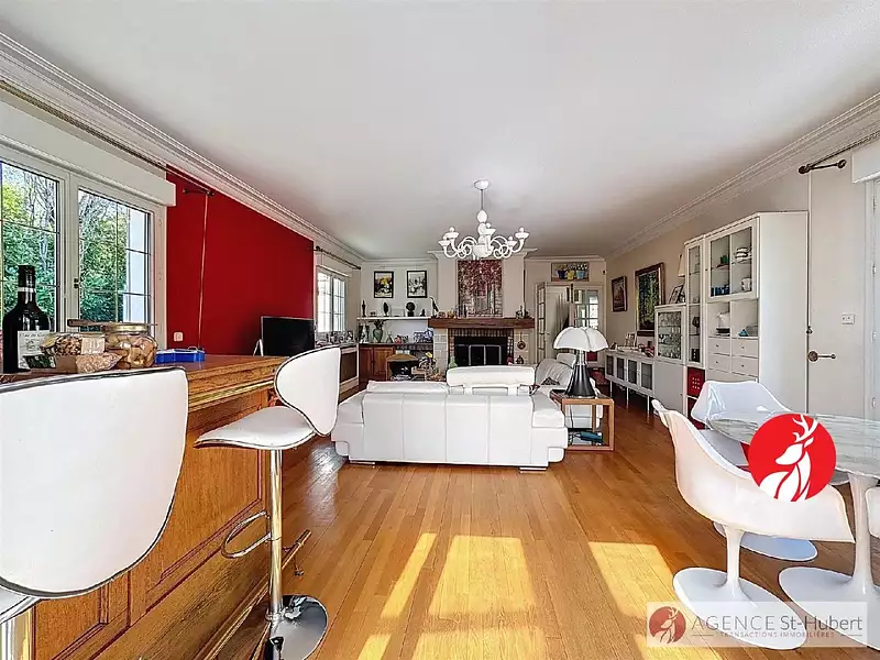 Maison, 219 m²
