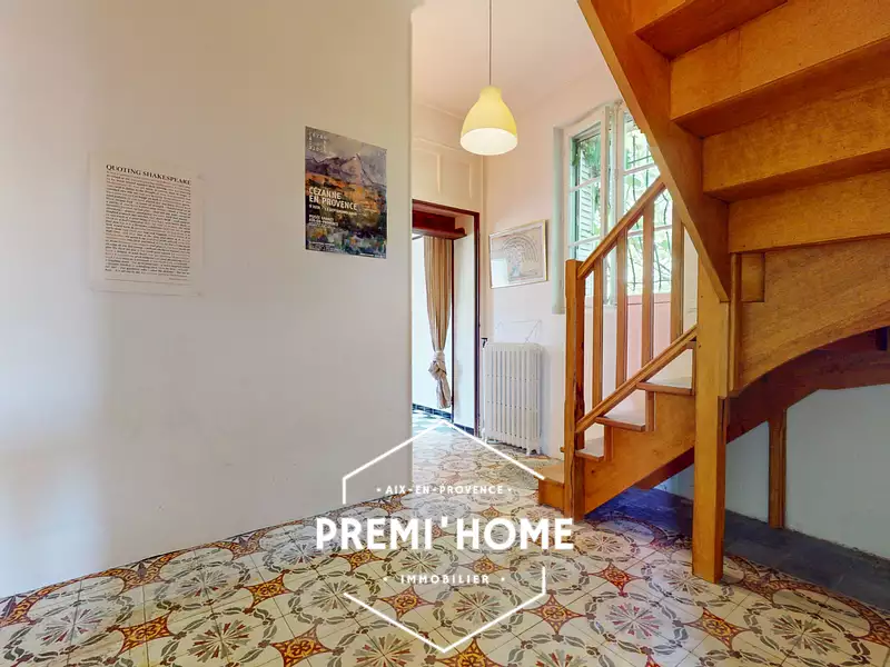 Maison, 190 m²