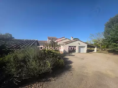 Maison, 266 m²