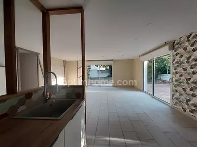 Maison, 132 m²