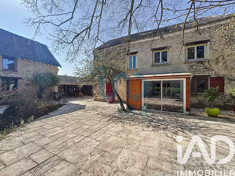 Maison, 361 m²