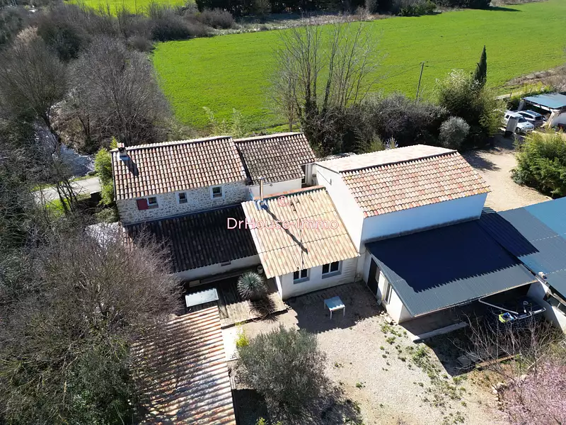 Maison, 295 m²