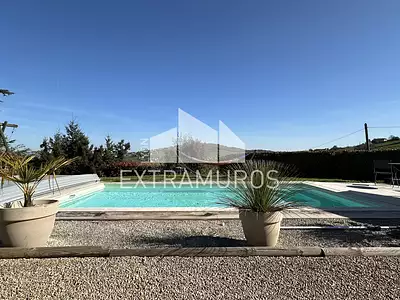 Maison, 158 m²