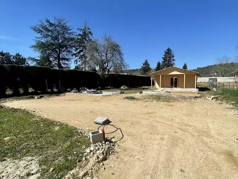 Terrain, 850 m²