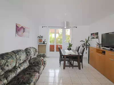 224 000 € 3 394 €/m² Appartement • 66 m² • 4 pièces • 3 chambres Champigny-sur-Marne (94500)