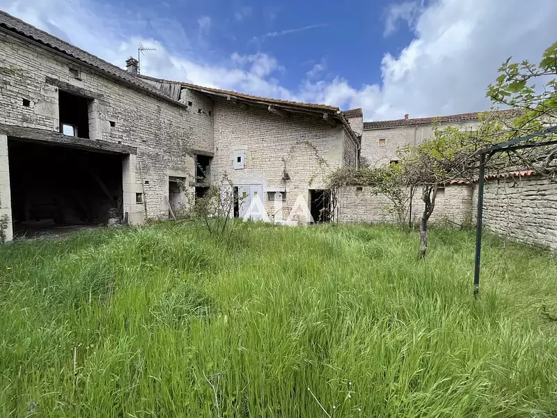 Maison, 180 m²