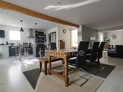 Maison, 155 m²