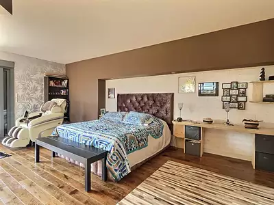 Maison, 240 m²