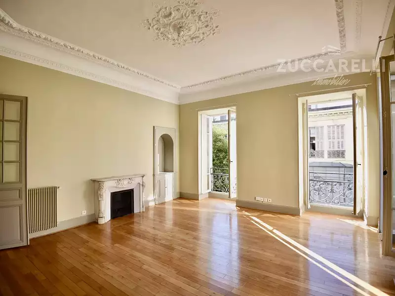 Appartement, 158,3 m²