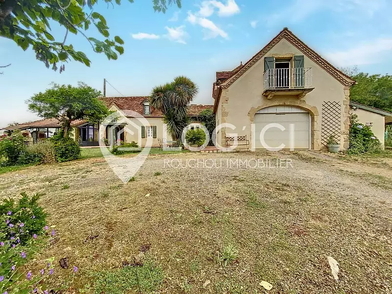 Maison, 220 m²