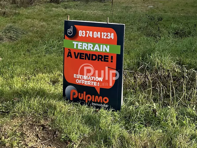 Terrain, 1 367 m²