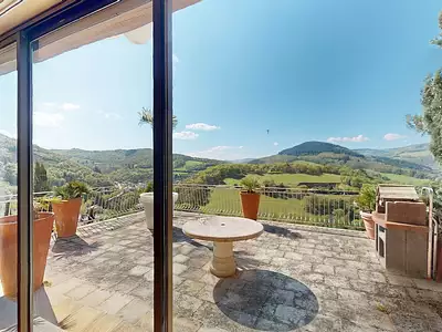 Maison, 600 m²