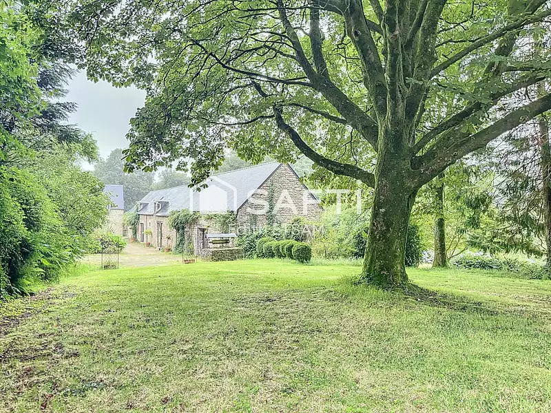 Maison, 605 m²