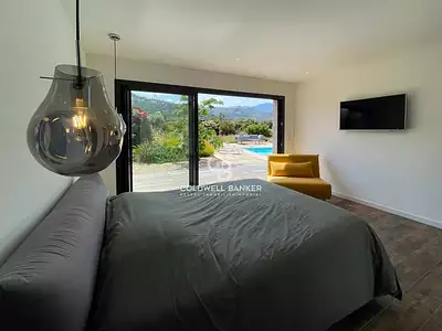 Maison, 168 m²