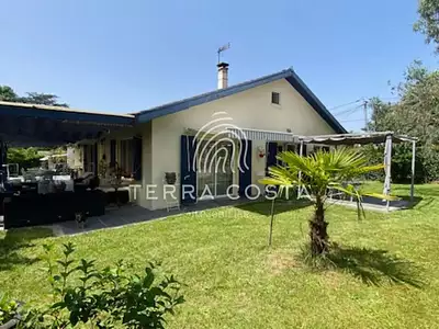 Maison, 170 m²