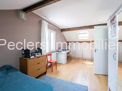 Maison, 230 m²