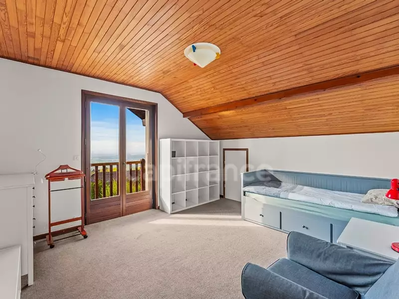 Maison, 180 m²