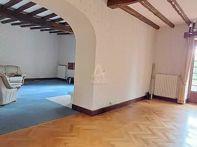 Maison, 225 m²