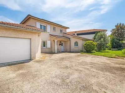 Maison, 181 m²