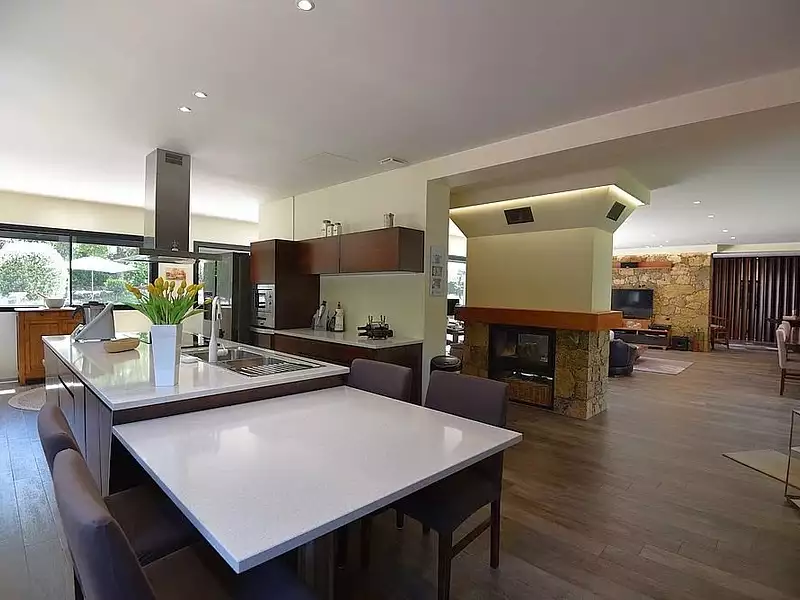 Maison, 257 m²