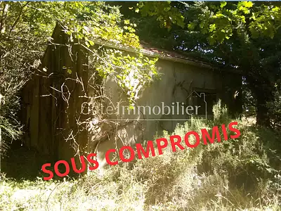 Terrain, 2 523 m²