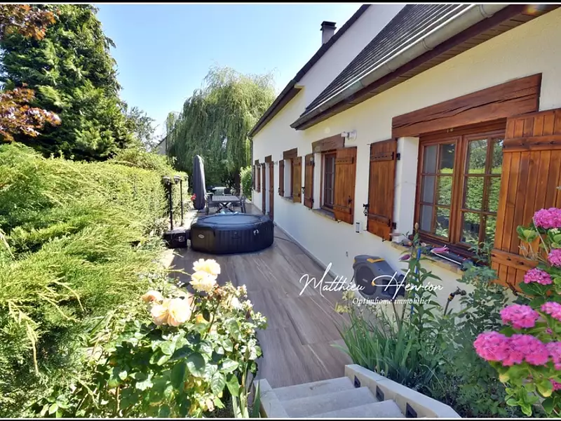 Maison, 185 m²