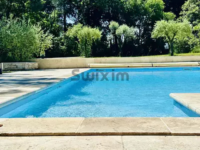 Maison, 169 m²