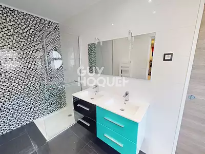Maison, 190 m²