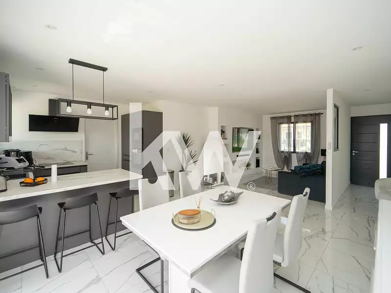 Maison, 90,73 m²