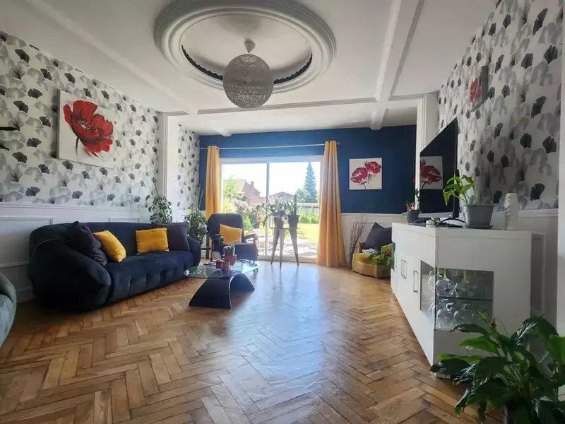Maison, 185 m²