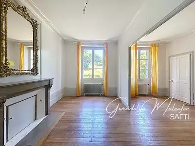 Maison, 180 m²