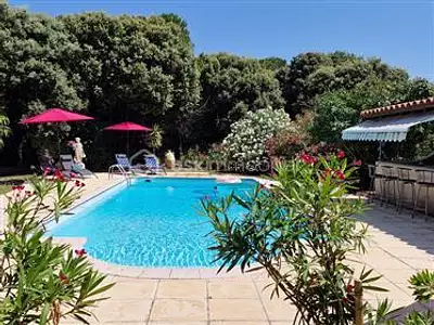 Maison, 277 m²