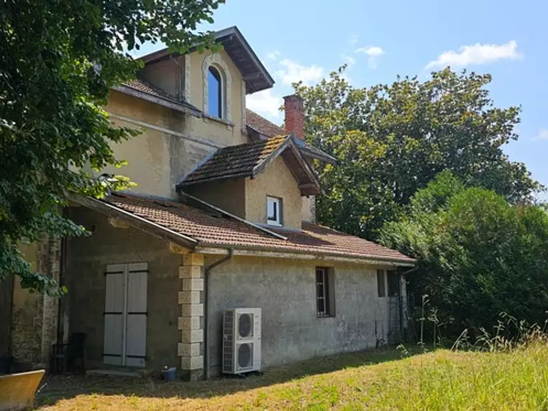 Maison, 208 m²