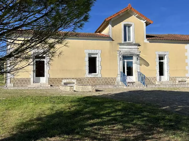 Maison, 95 m²