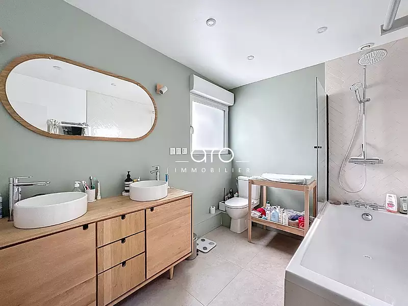 Maison, 206 m²