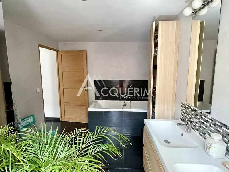 Maison, 186,5 m²