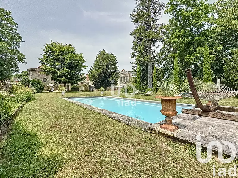 Maison, 800 m²