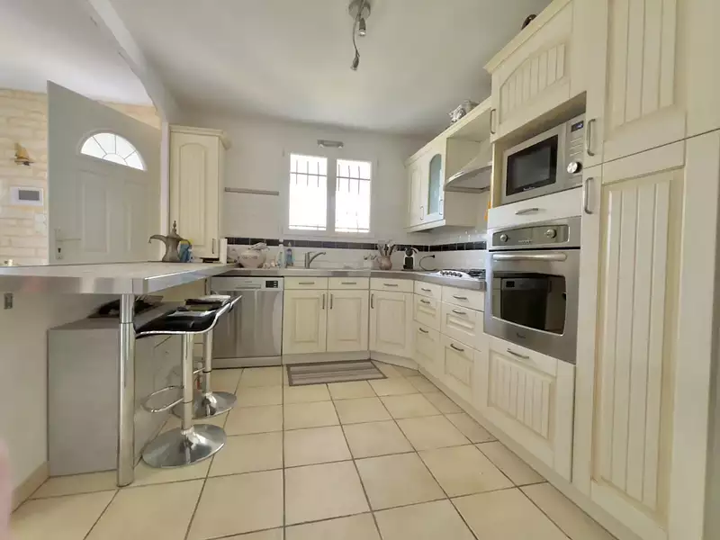 Maison, 130 m²