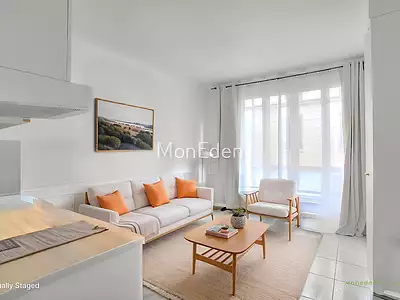 229 000 € 11 884 €/m² Appartement • 19,27 m² • 1 pièce • 1 chambre Paris 18ème (75018)