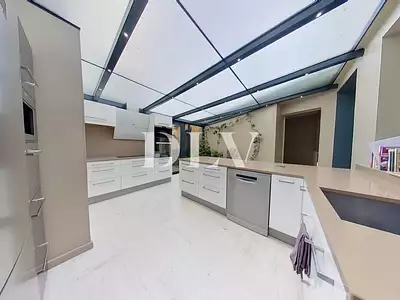 Appartement, 182,67 m²