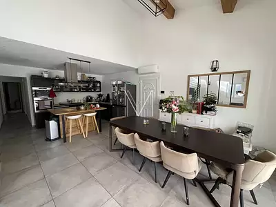 Maison, 160 m²